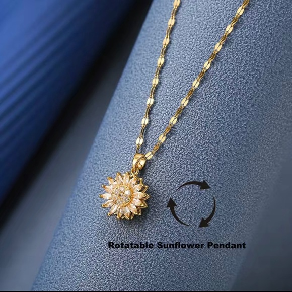 Brand New 24K Gold Plated Sunflower Pendant Necklace with Zircon Inlay - Picture 2 of 7